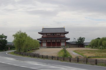 <p>The Suzakumon Palace Gate</p>