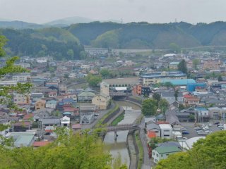 Une vue impressionnante de Motegi depuis le parc Shiroyama