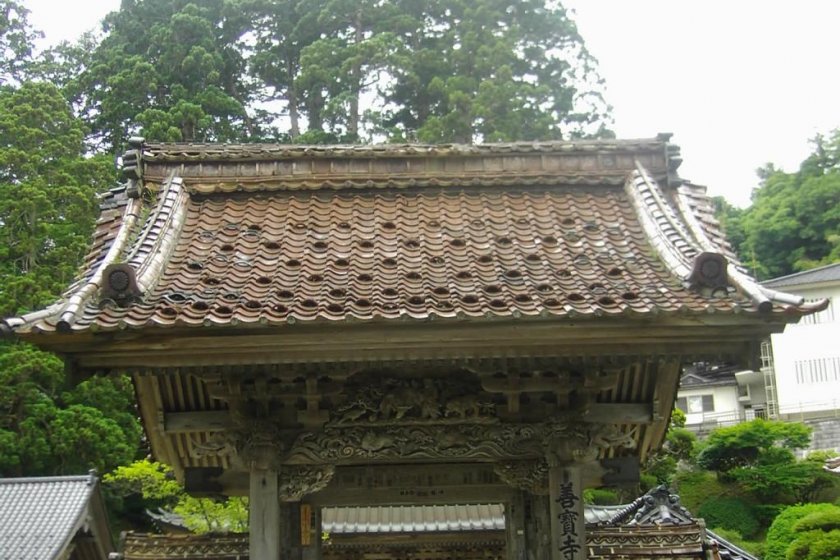 The temple gate