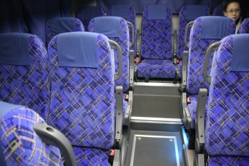 <p>Автобус из Токио в Нагою</p>