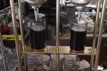 <p>Coffee, also on the counter</p>