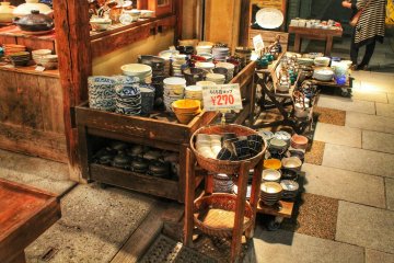 <p>Lots of rice bowls on display</p>