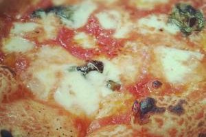 Napoli style pizza at Massimottavio