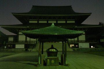 <p>Naritasan Temple.</p>