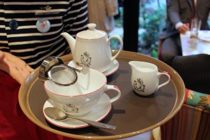 Cafe La Pause&#39;s tea service.
