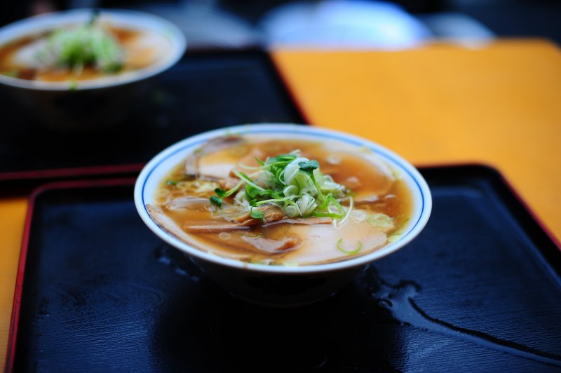 <p>The shoyu ramen is light and delicious.</p>
