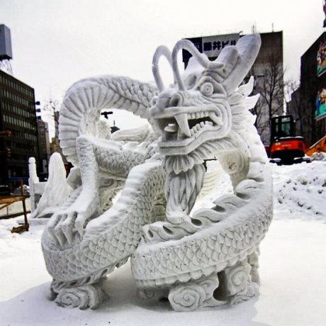 Visiting Sapporo Snow Festival (2012)