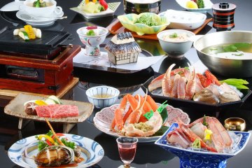 A sample set course menu with Matsuba crab at Nishimuraya Honkan
