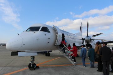 The propeller plane between Osaka Itami Airport and Tajima Airport