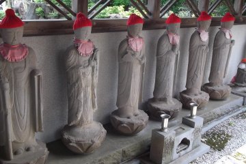 These statues welcome you by the gate