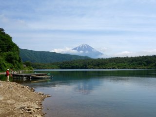 Mt. Fuji's reflection can be seen in clear, still water in Lake Saiko. This phenomenon is known as "Sakasa Fuji" (Upside-down Fuji)