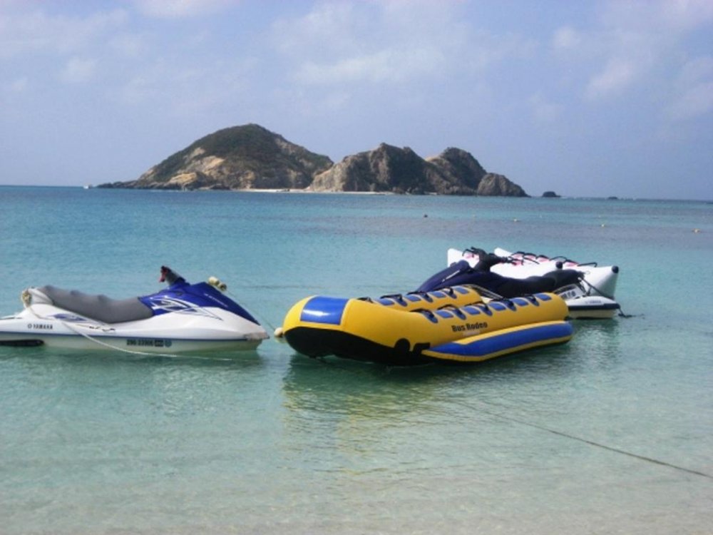 Banana boat and glass bottom boat tours