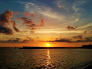 Okinawans look forward to this magnificent sunset