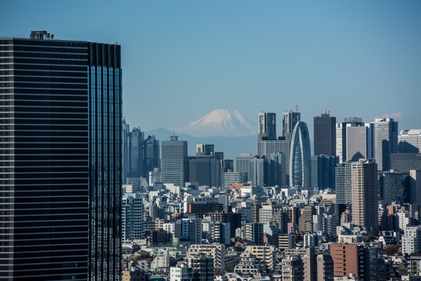 Quartier de Shinjuku et le Mont Fuji