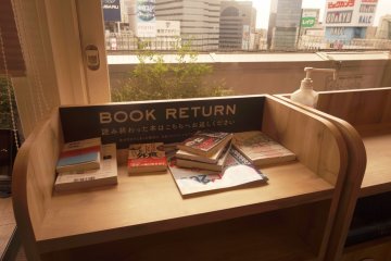 Here you can return the books you read inthe café