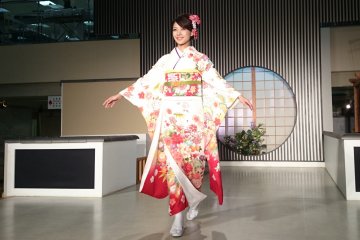 Beautiful red and white kimono with bits of other colors looks so flawless