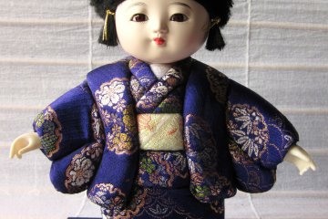 Кукла в технике кимекоми. Куплена в Токио