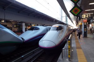 JR Hokuriku Shinkansen (Bullet Train)
