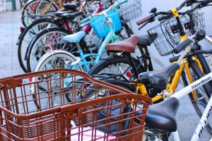 Parkiran sepeda di Asakusa