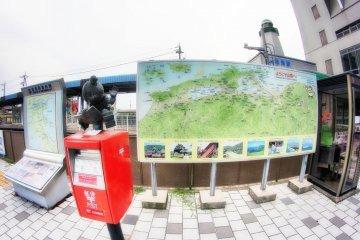 Near the station there is a huge map of Sanin city