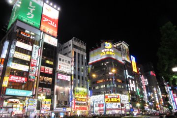 Shinjuku at night looks so different!