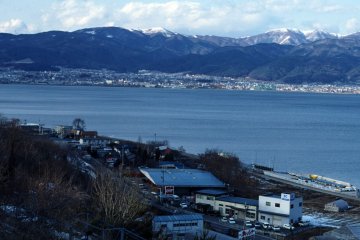 Look from afar over Lake Suwa