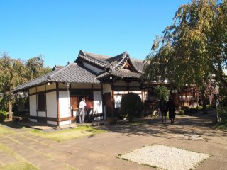 Tennoji Temple - founded in 1690.