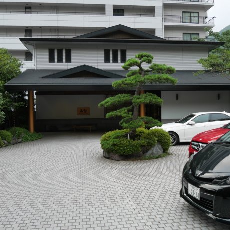 Kinugawa Onsen Sanraku Hotel