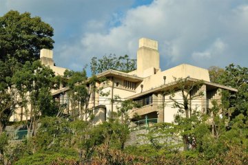 Frank Lloyd Wright's Yodoko Guest House
