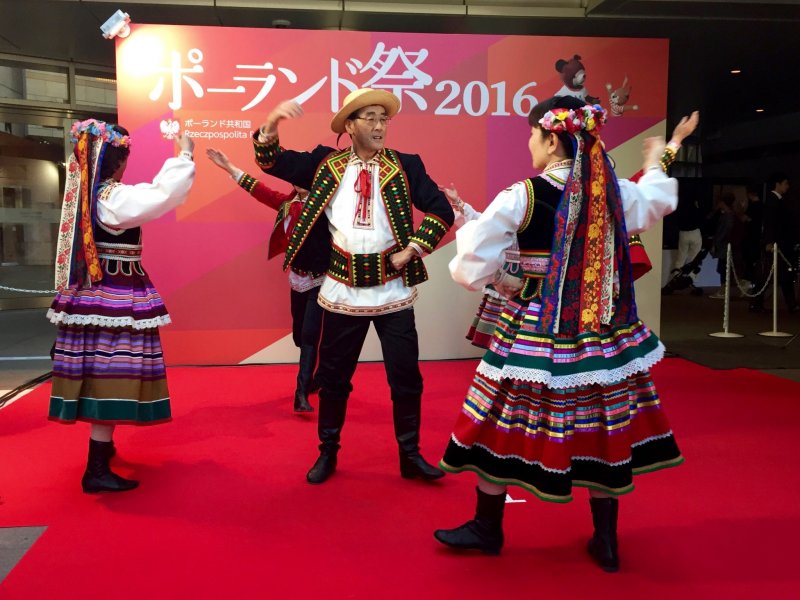 Mazur and other Polish folk dances