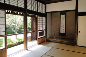 The interior of the Kyu-Hosokawa samurai residence