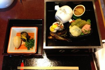 4&5.桜御膳 (Sakuragozen) - name unique to this restaurant