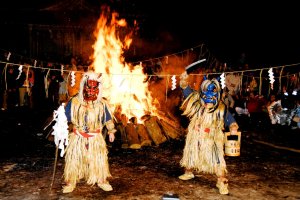 An ancient folk dance with Akita's traditional red and blue namahage monsters, whose folklore scares the hell out of children
