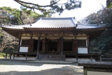 The main hall of old Tomyoji  (1457)