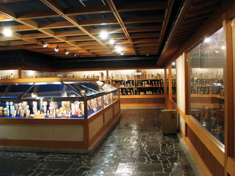 Музей - просторный и информативный
