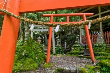 Funatama-jinja, just one of numerous shrines pilgrims rested and gave worship at on their journey.
