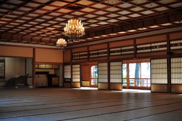 The impressive 120 mat Grand Hall of the Hinjitsukan.