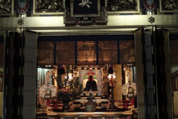 Buddha at Nishi Hongen-ji