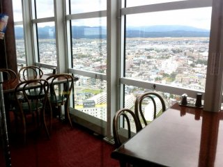 Grab a window seat with super dry beer at the Akita Selion Port Tower
