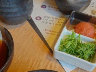 There are a variety of sauces to choose from--I like the goma (seseme) best