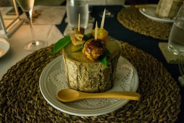 A unique way of serving food with this log in the Oya stone quarry restaurant