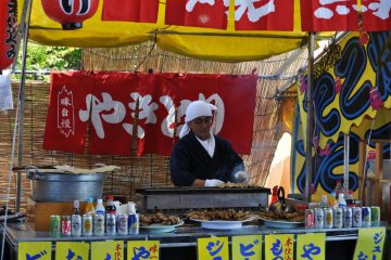 <p>Yakitori being sold at the side of the temple</p>
