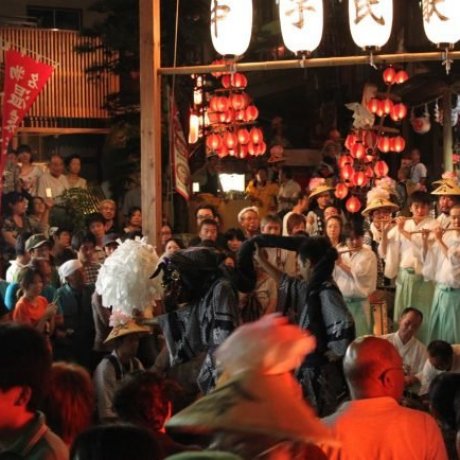 Lễ hội lồng đèn ở Nozawa Onsen