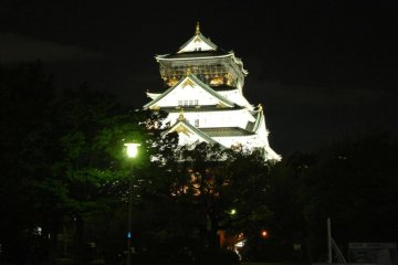 꼭 봐야하는 오사카성의 야경!