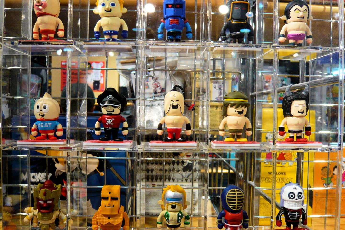 figure toy store
