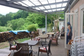 Cafe Shimizu's beautiful outdoor terrace