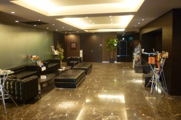 Hotel Grand Court, Tsu, lobby