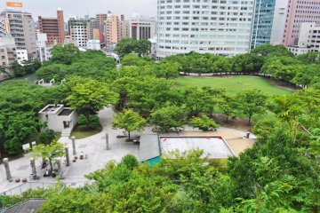 Tenjin Central Park (Tenjin Chuo Koen) is a lovely area to relax in.
