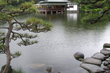 Сад Киёсуми-ширакава