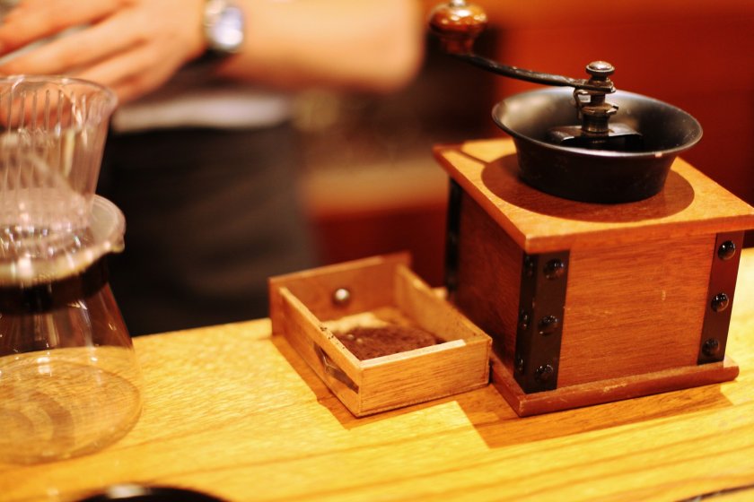 The old school coffee grinder